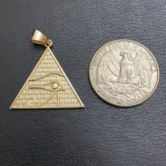 10k Solid Gold Eye of Horus (13 steps) Egyptian Pyramid Pendant